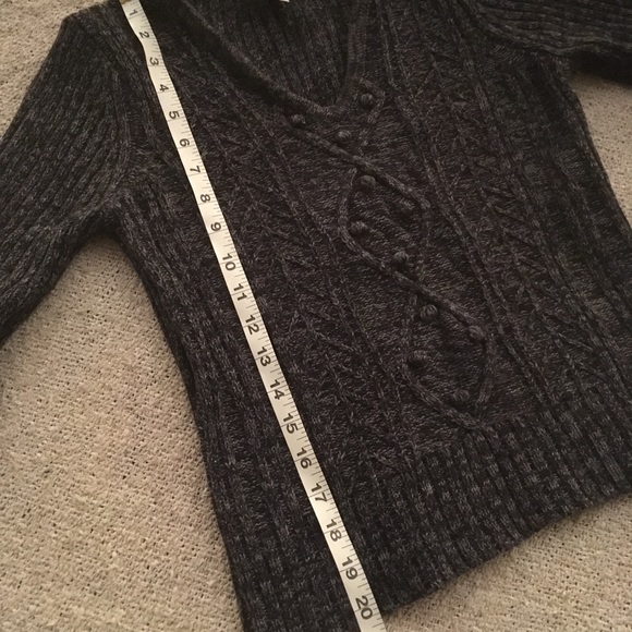❤️HP❤️ EUC Heather Gray Izod Sweater - Picture 3 of 7